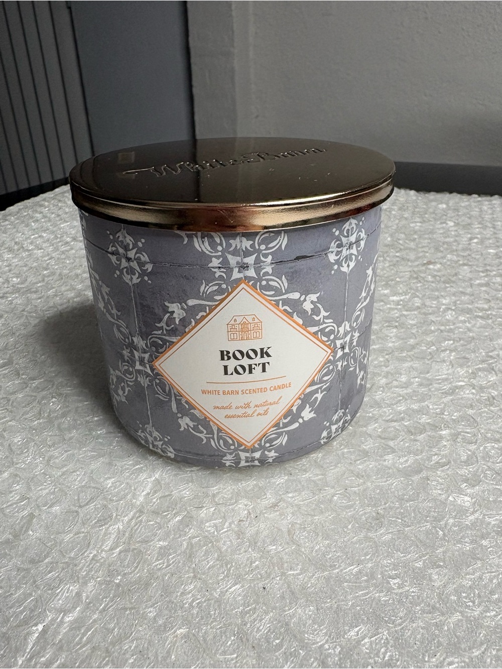 Bath & Body Works Book Loft 3-wick candle